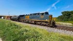 CSX 7269 leads M370.